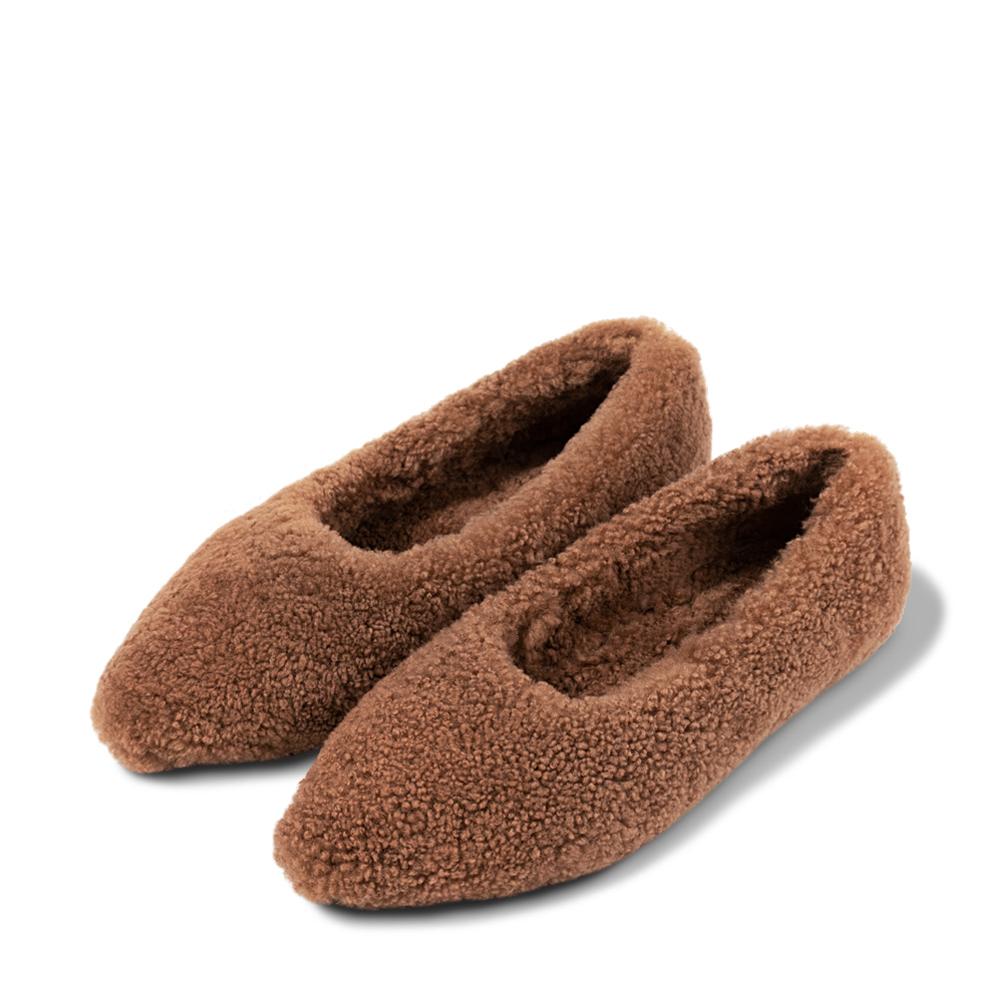 Zuri Brown Shoes Age of Innocence Women
