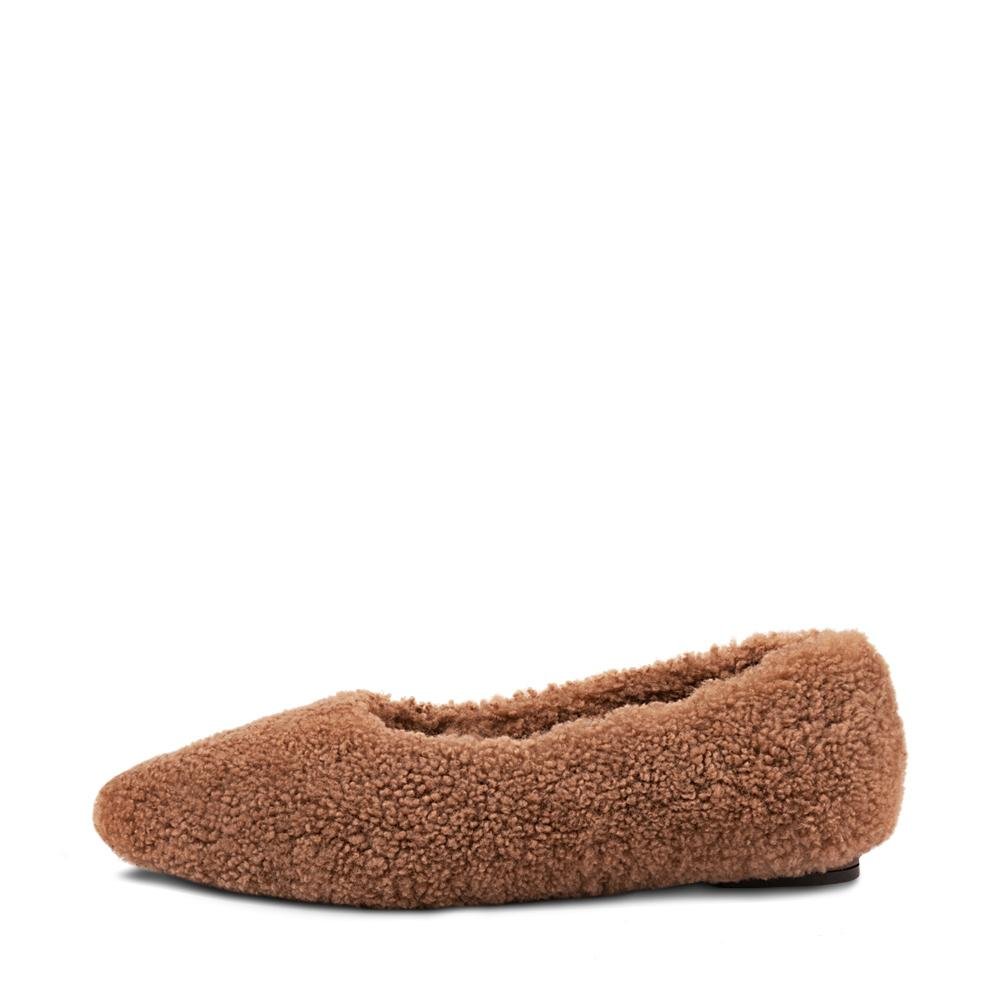 Zuri Brown Shoes Age of Innocence Women